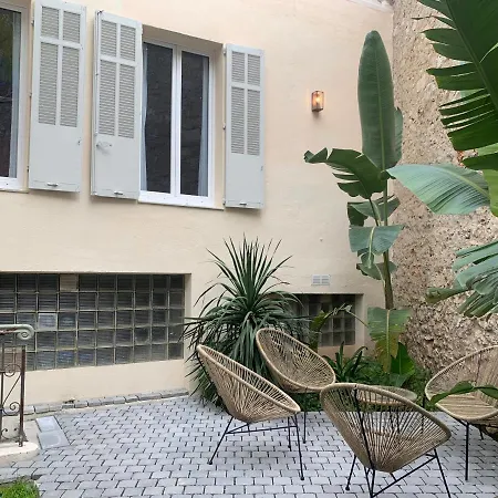 Les Fougeres Festival Jardin Garage Apartment